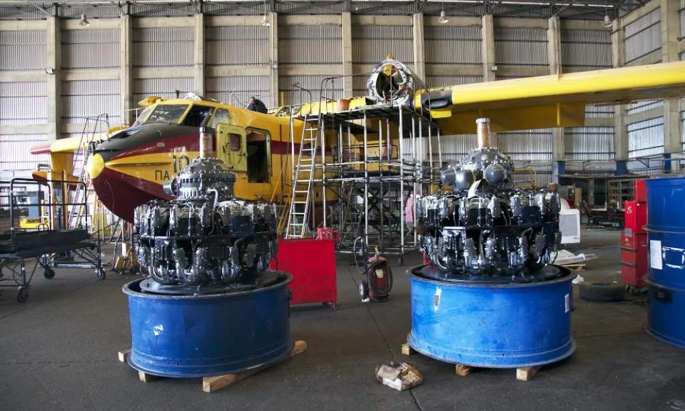 Πιλότοι και μηχανικοί των Canadair: Κάνουμε το καλύτερο δυνατό για τα αεροπλάνα μας